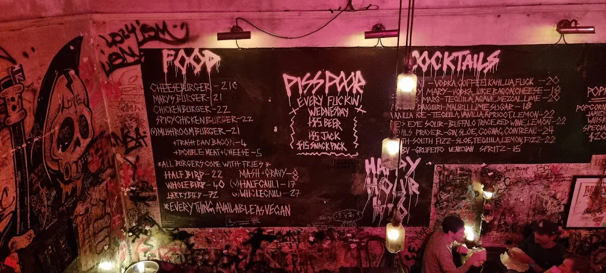 Menu, Mary's Newtown