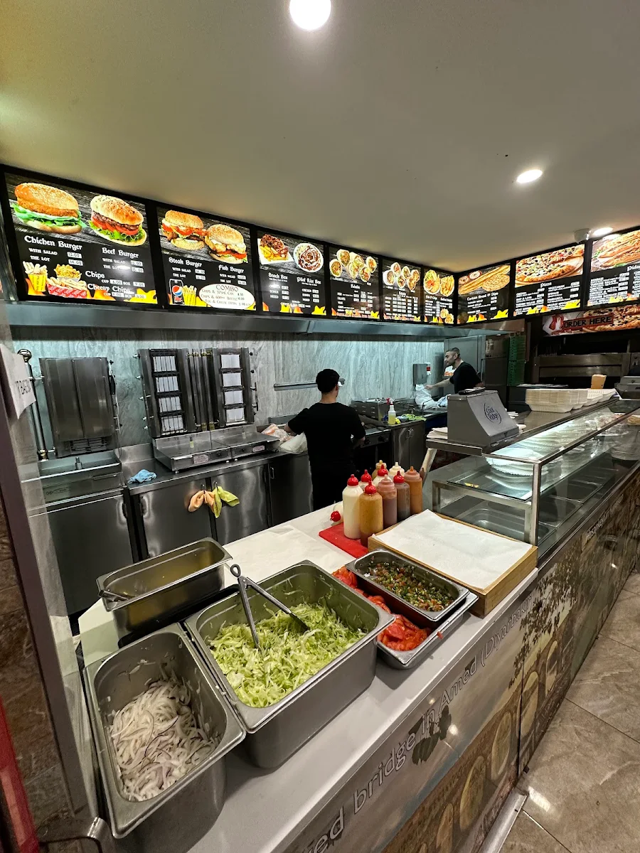 Vibe, Ararat Kebabs