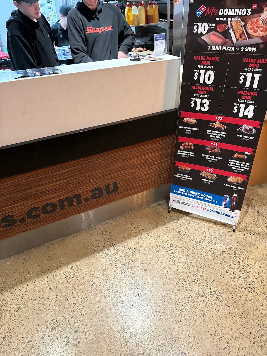 Menu, Domino's Pizza Nowra