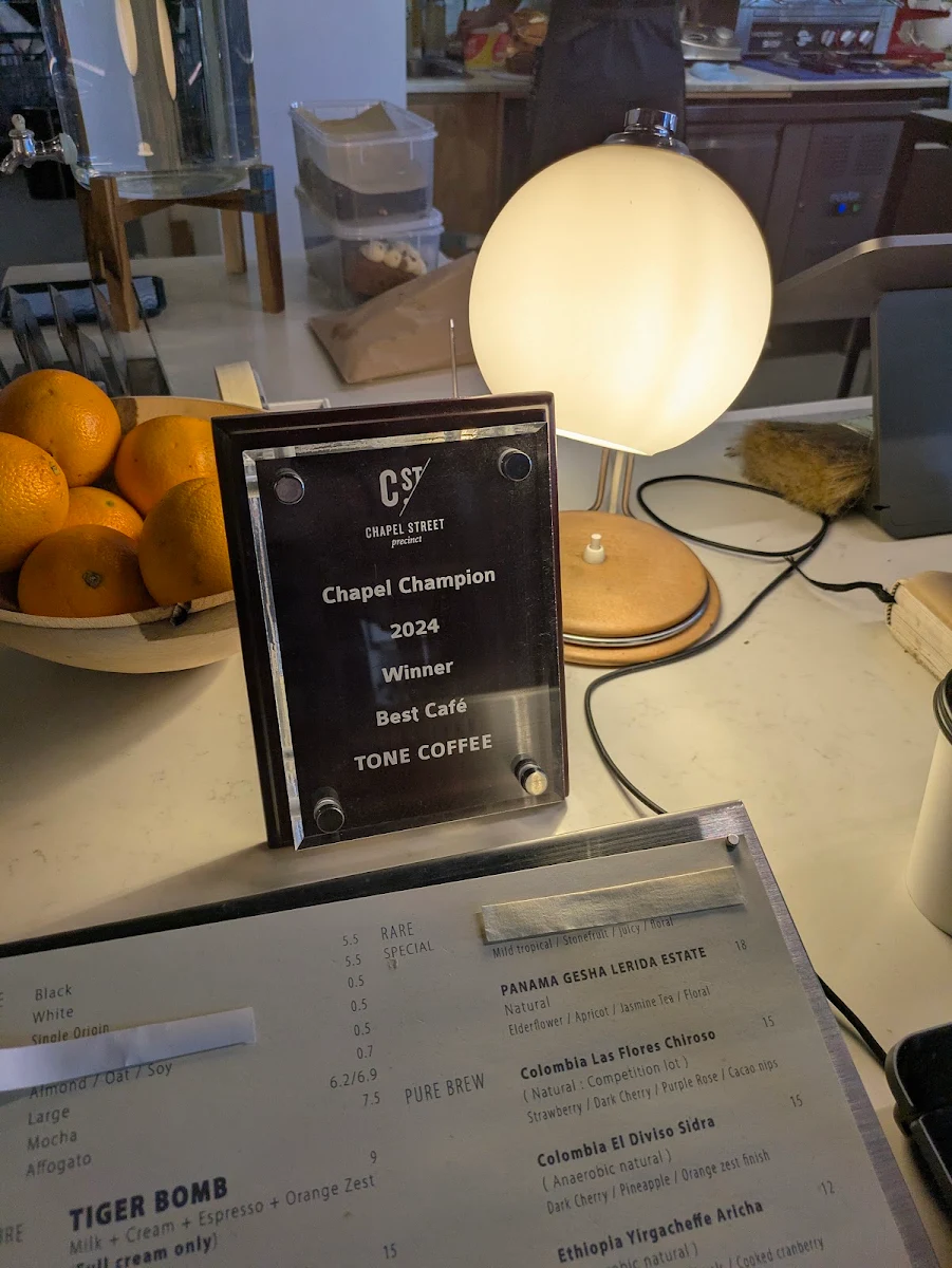 Menu, Tone coffee