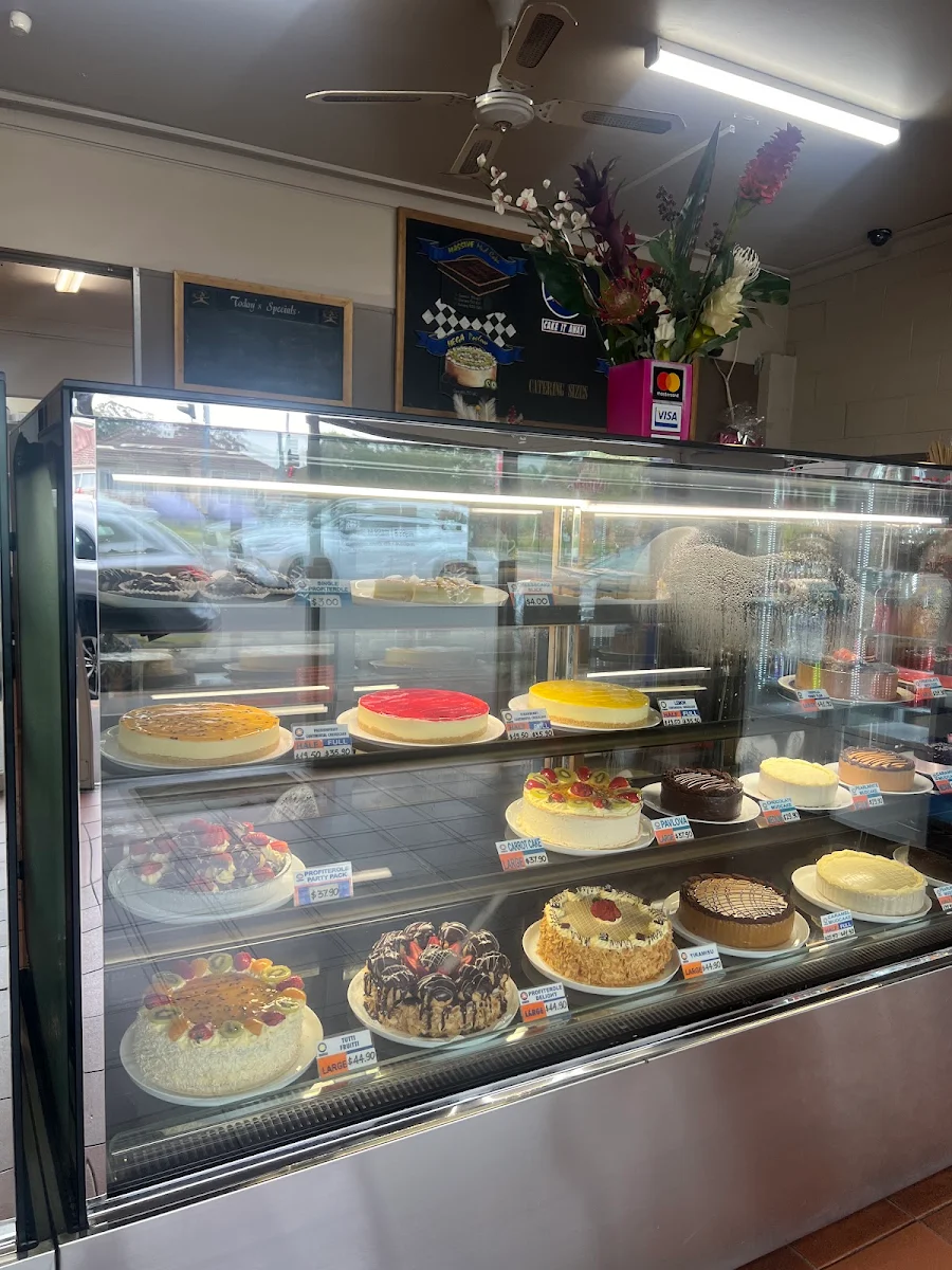 Menu, Cake It Away