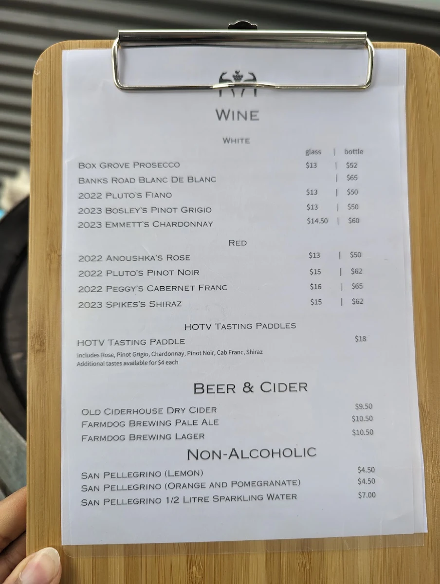 Menu, Hounds of the Vine