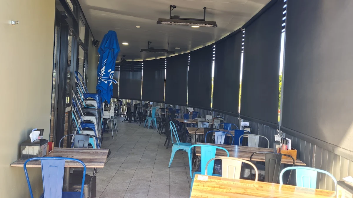 Vibe, Costa's Seafood Cafe
