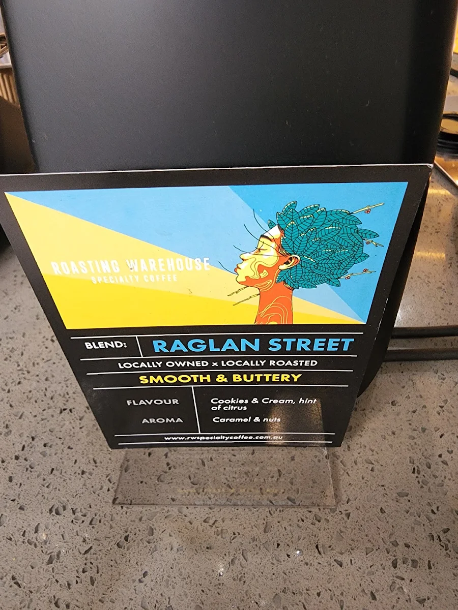Menu, Courtyard