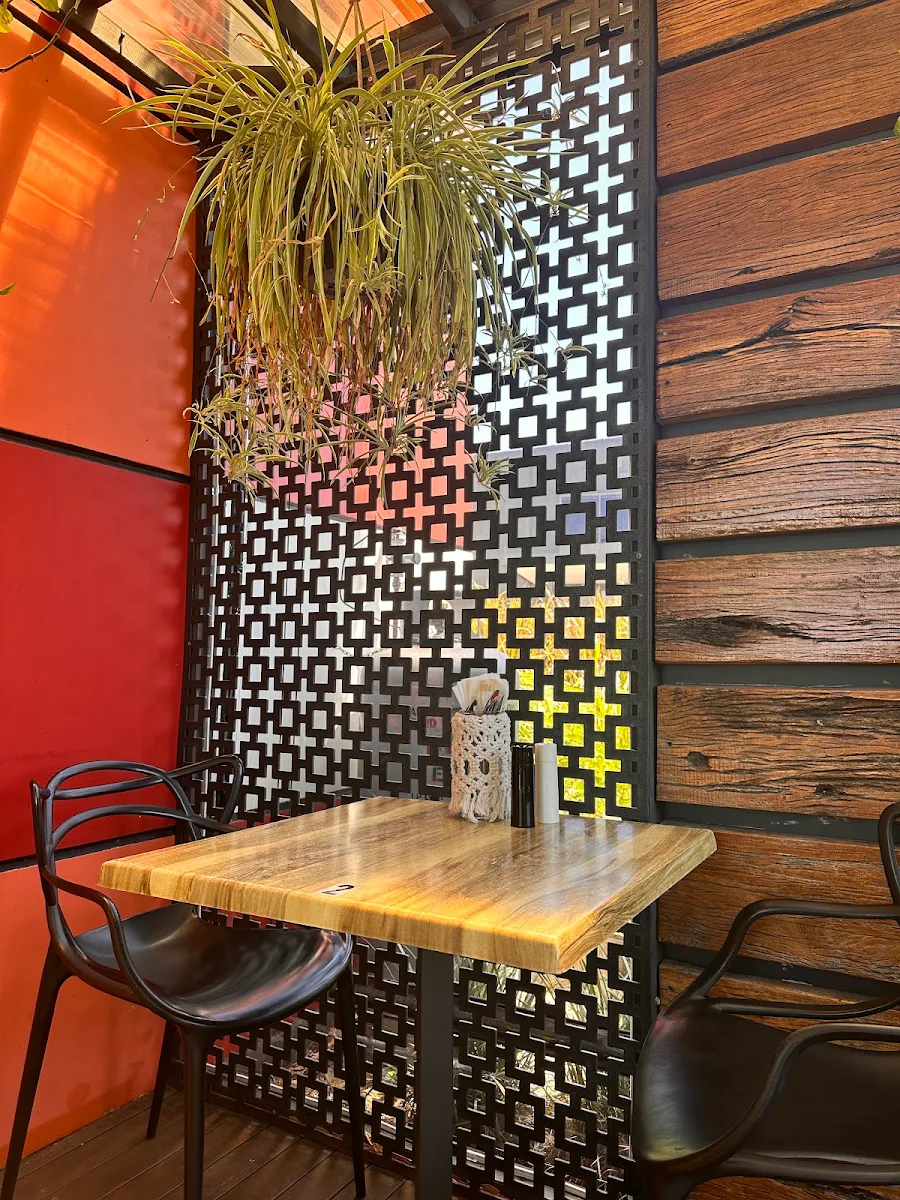 Vibe, Kudo Bros Espresso Bar & Kitchen