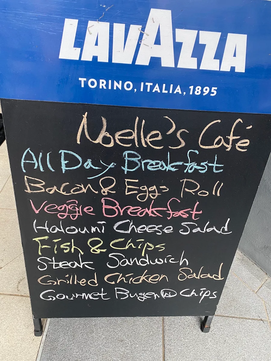 Menu, Noelle’s cafe