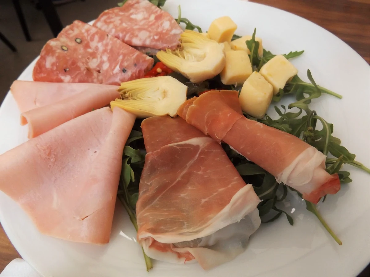 Food & drink, Pizzeria Divina - Werribee