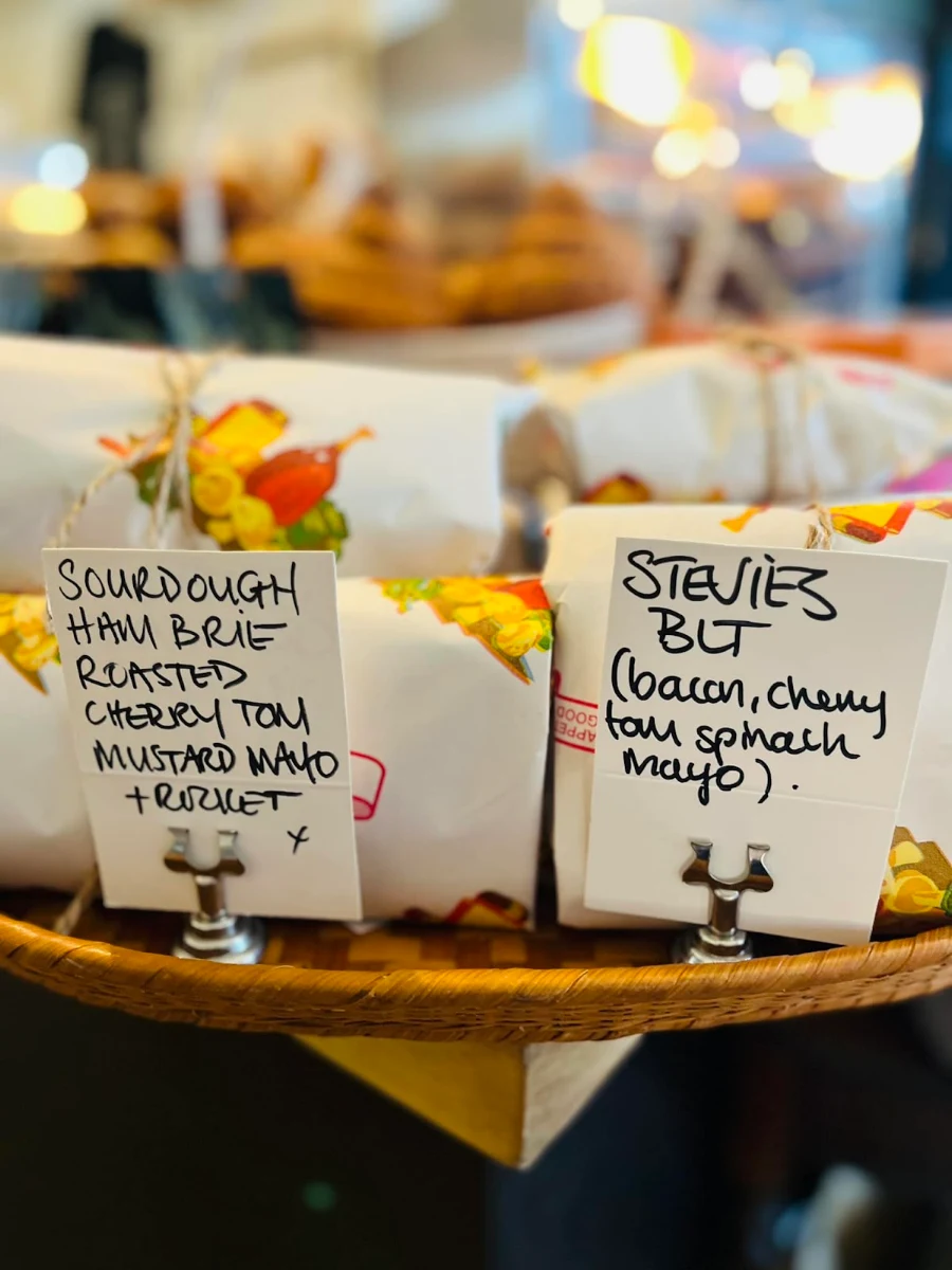 Menu, Stevies Little Shop