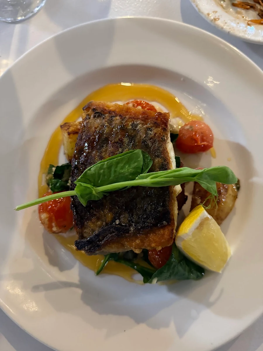 Food & drink, Santinis Restaurant & Bar