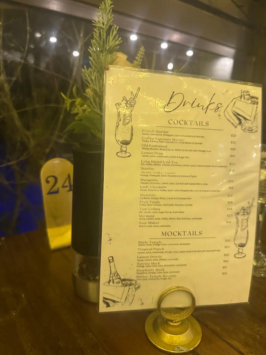 Menu, Santinis Restaurant & Bar
