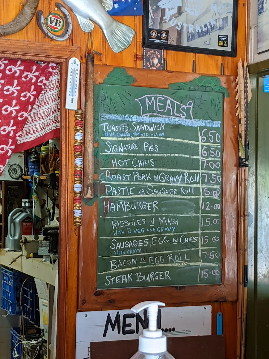 Menu, Mount Carbine Hotel Motel