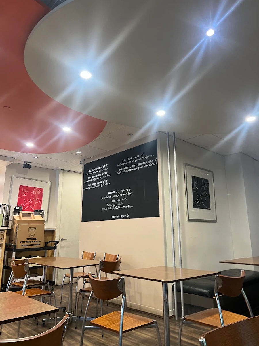 Menu, Cafe Ella