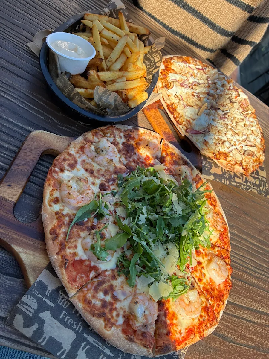 Food & drink, Froth Craft Beach