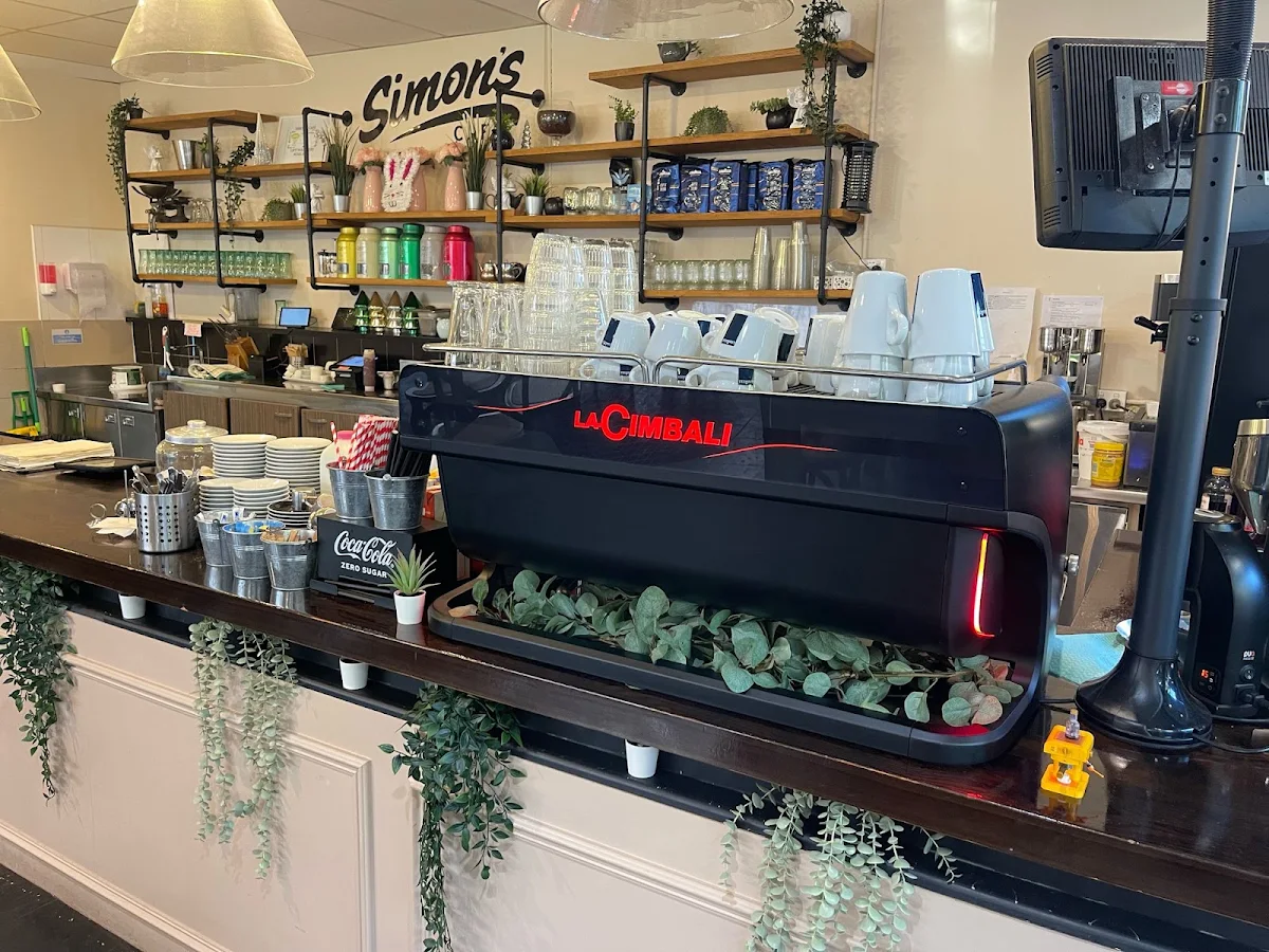 Vibe, Simon's Cafe - Best cafe in Windsor