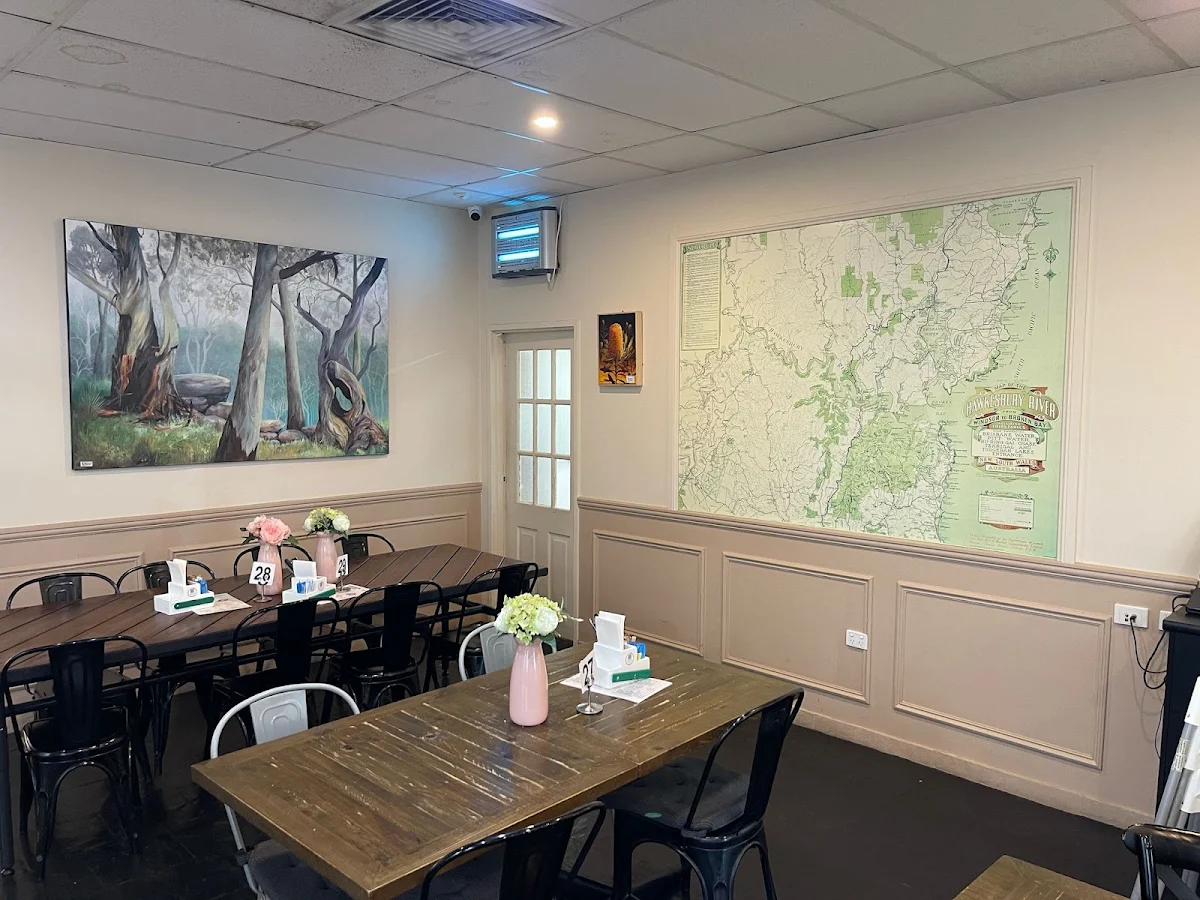 Vibe, Simon's Cafe - Best cafe in Windsor