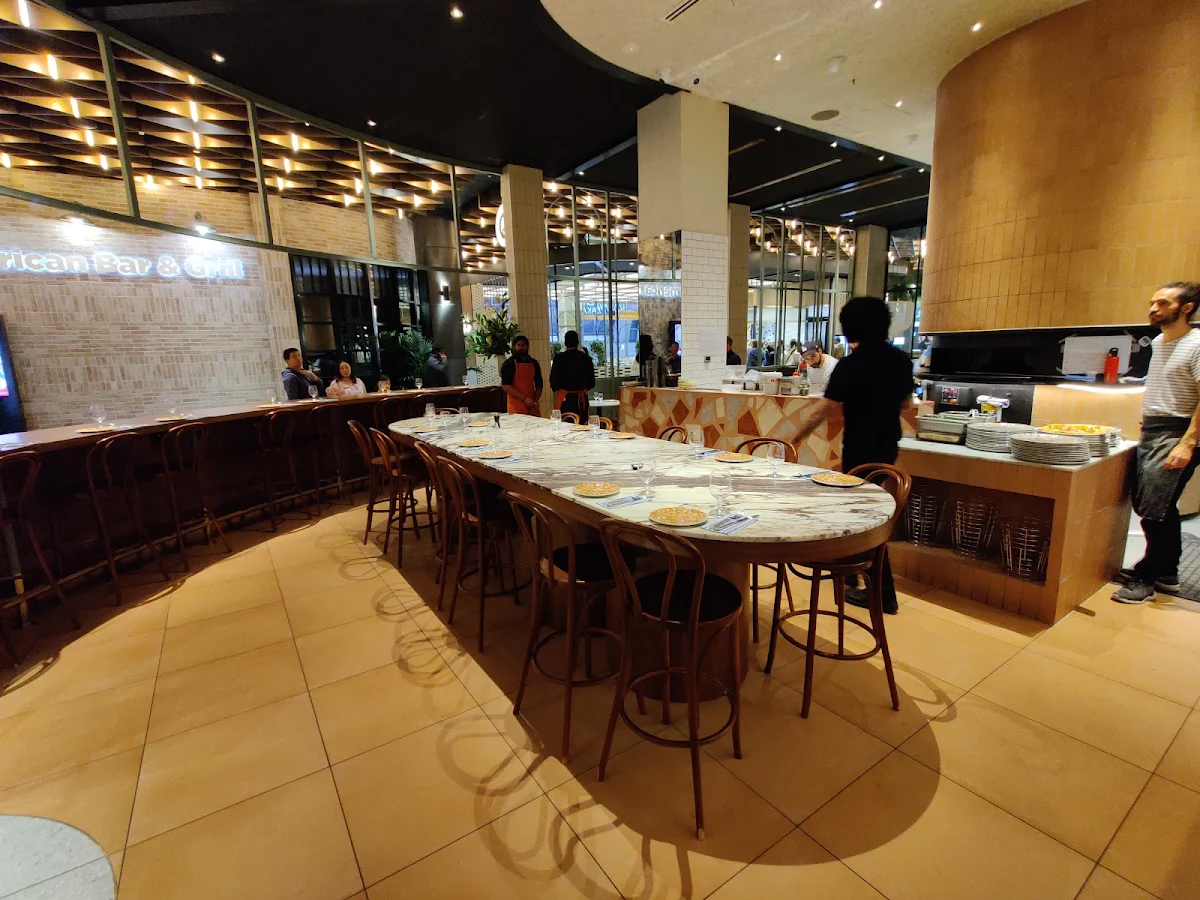 Vibe, Cinque Terre Chadstone