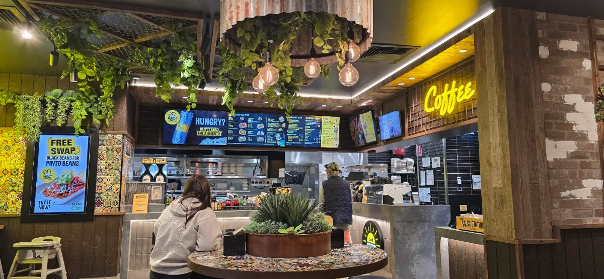 Vibe, Guzman y Gomez - Oran Park
