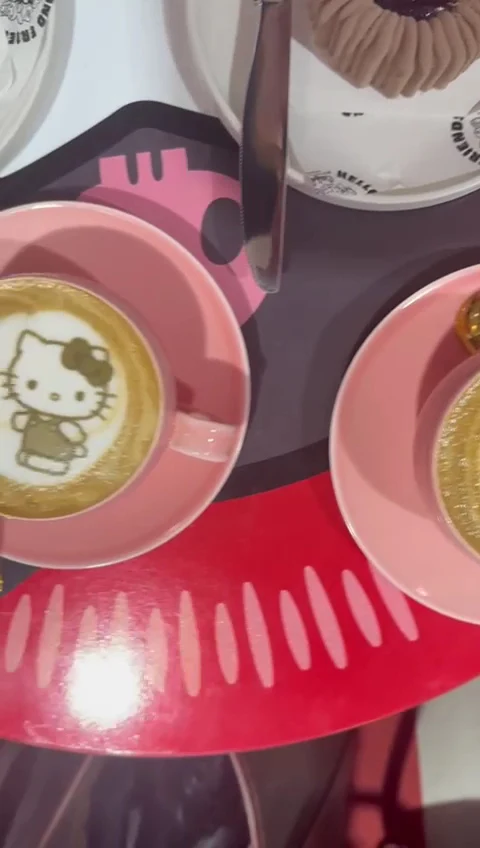 Food & drink, Hello Kitty and Friends Cafe Melbourne Central