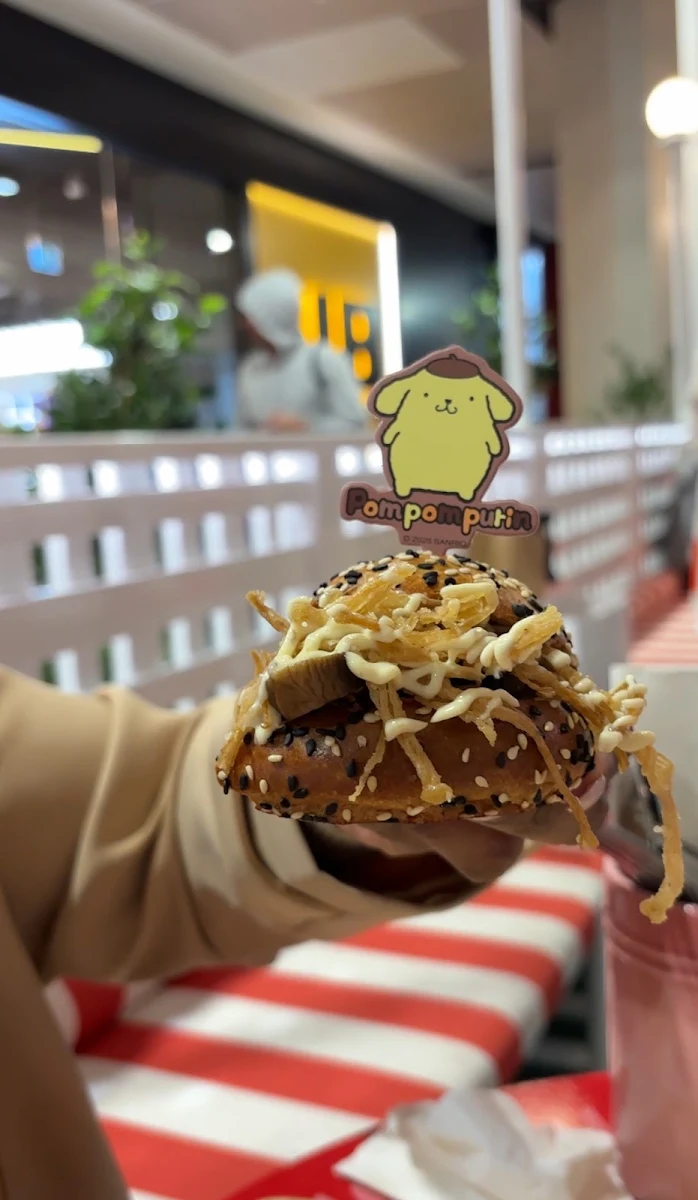 Food & drink, Hello Kitty and Friends Cafe Melbourne Central