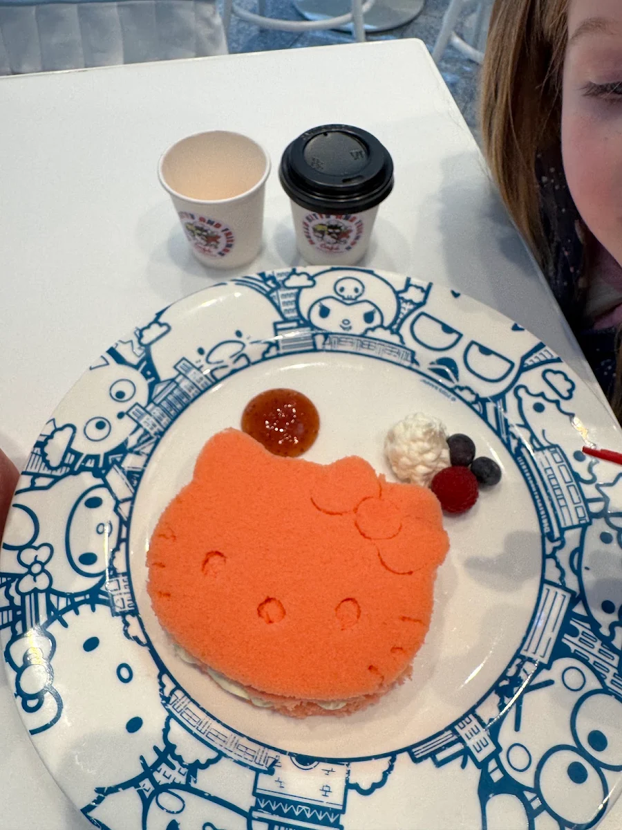 Food & drink, Hello Kitty and Friends Cafe Melbourne Central
