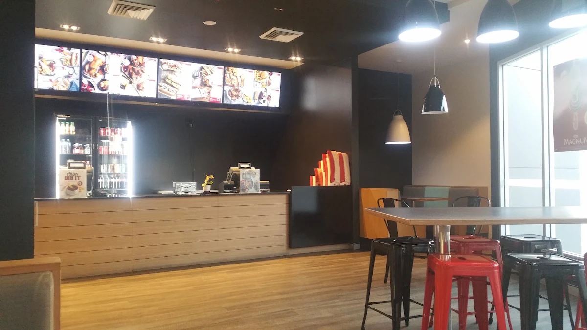 Vibe, Red Rooster Charnwood