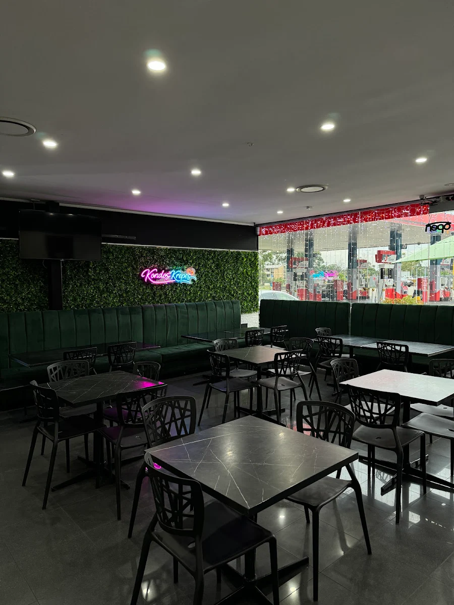 Vibe, Zaza Pizza & Kebab
