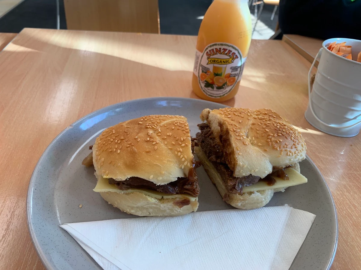 Food & drink, Hall Street Cafe