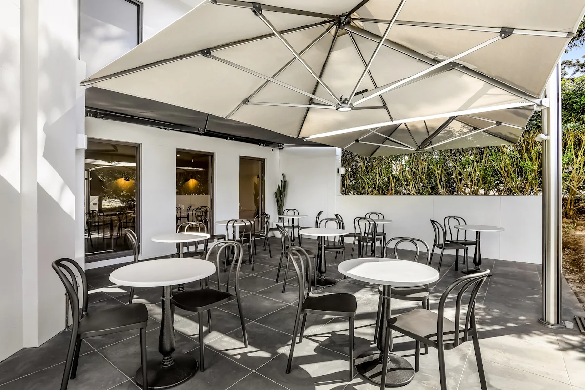 Vibe, Jacaranda Restaurant & Bar