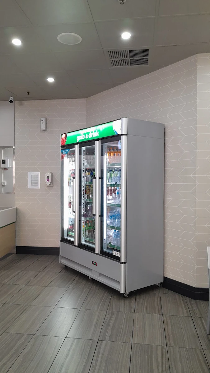Vibe, Subway Hindley St