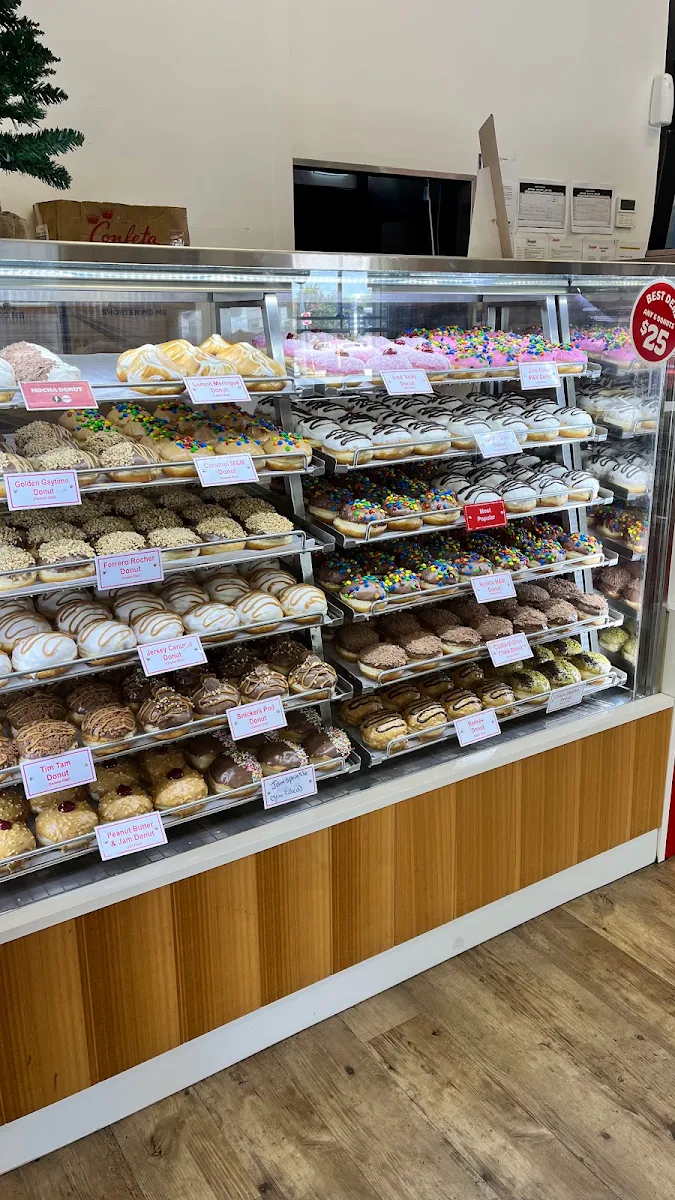 Vibe, Dougie's Donuts Marsden