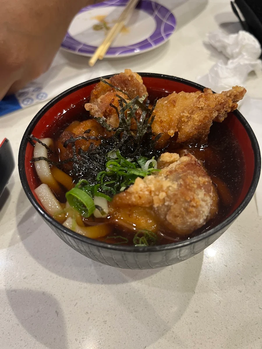 Food & drink, On a Roll Sushi Banyo
