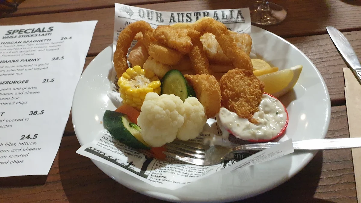 Menu, Howlong Hotel