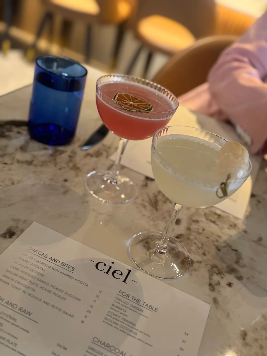 Menu, Ciel Restaurant & Bar