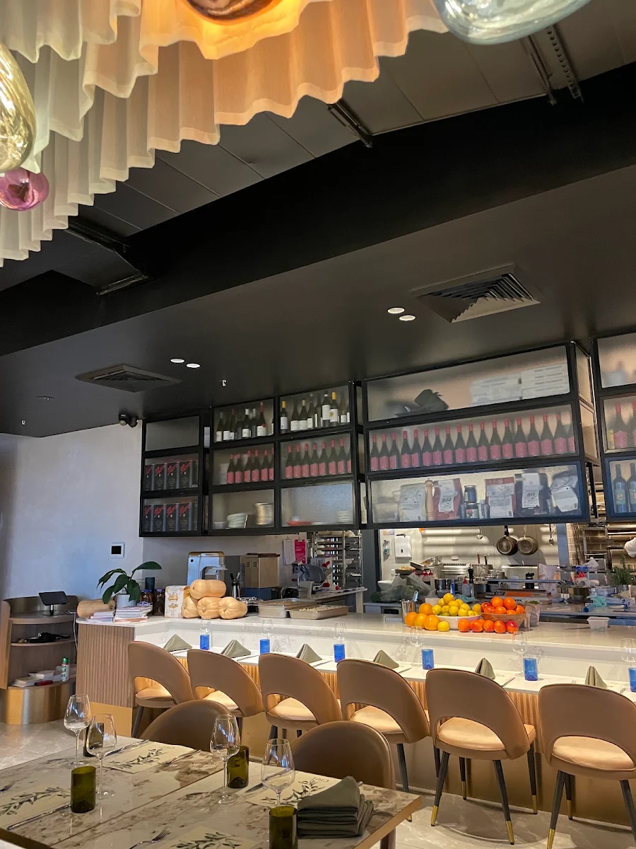 Vibe, Ciel Restaurant & Bar
