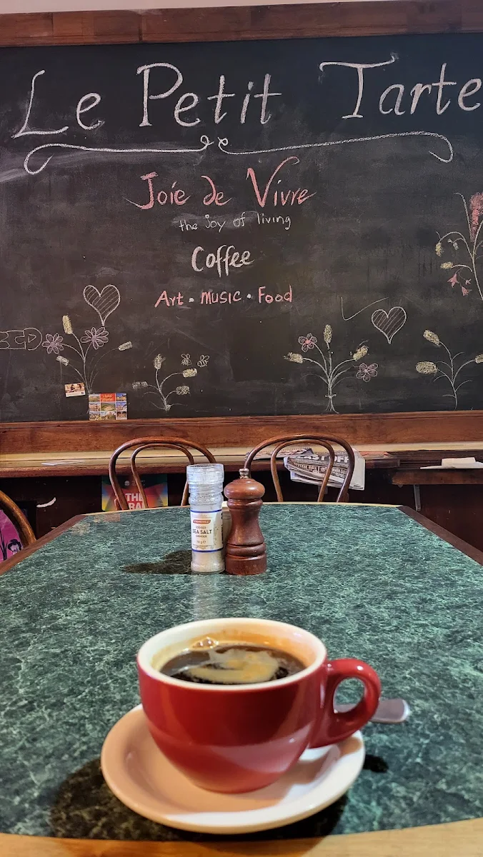 Menu, Le Petit Tarte cafe & cake & catering