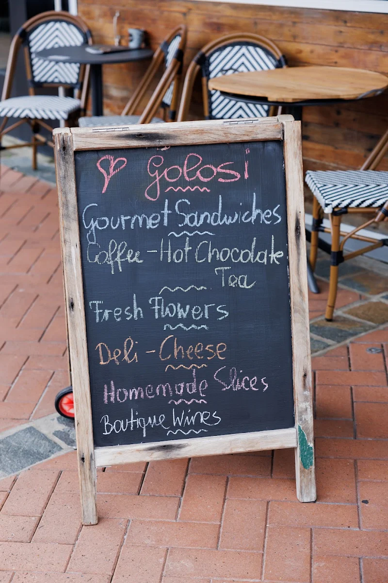 Menu, Golosi Food Emporium