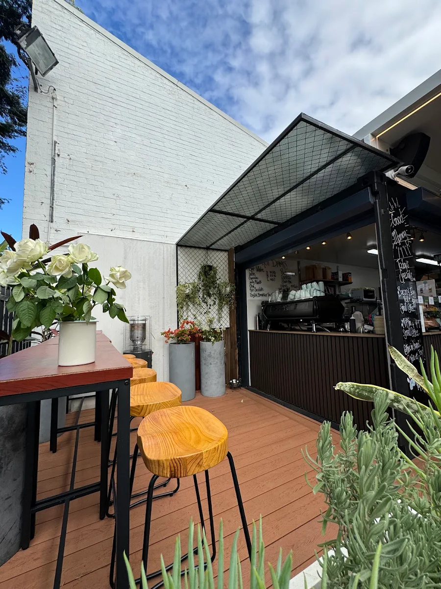 Vibe, BLUE BOX BRISBANE