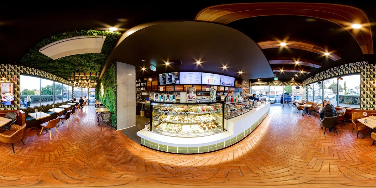 Vibe, Oliver Brown Bowral