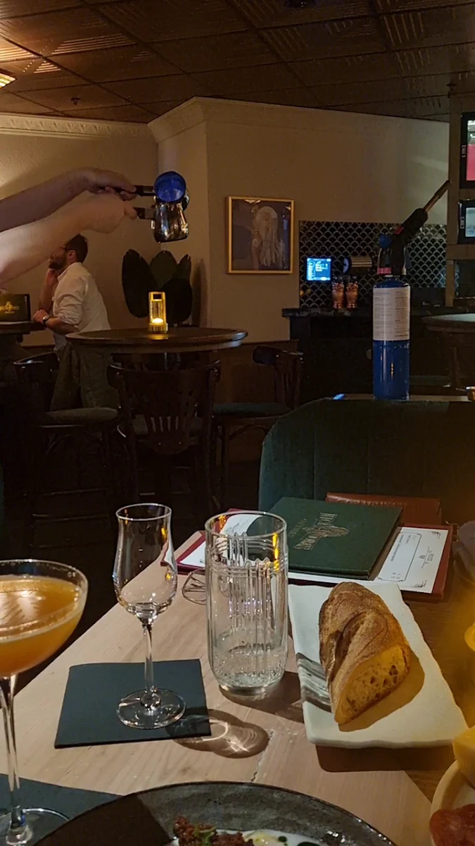 Vibe, Nick and Nora's Melbourne