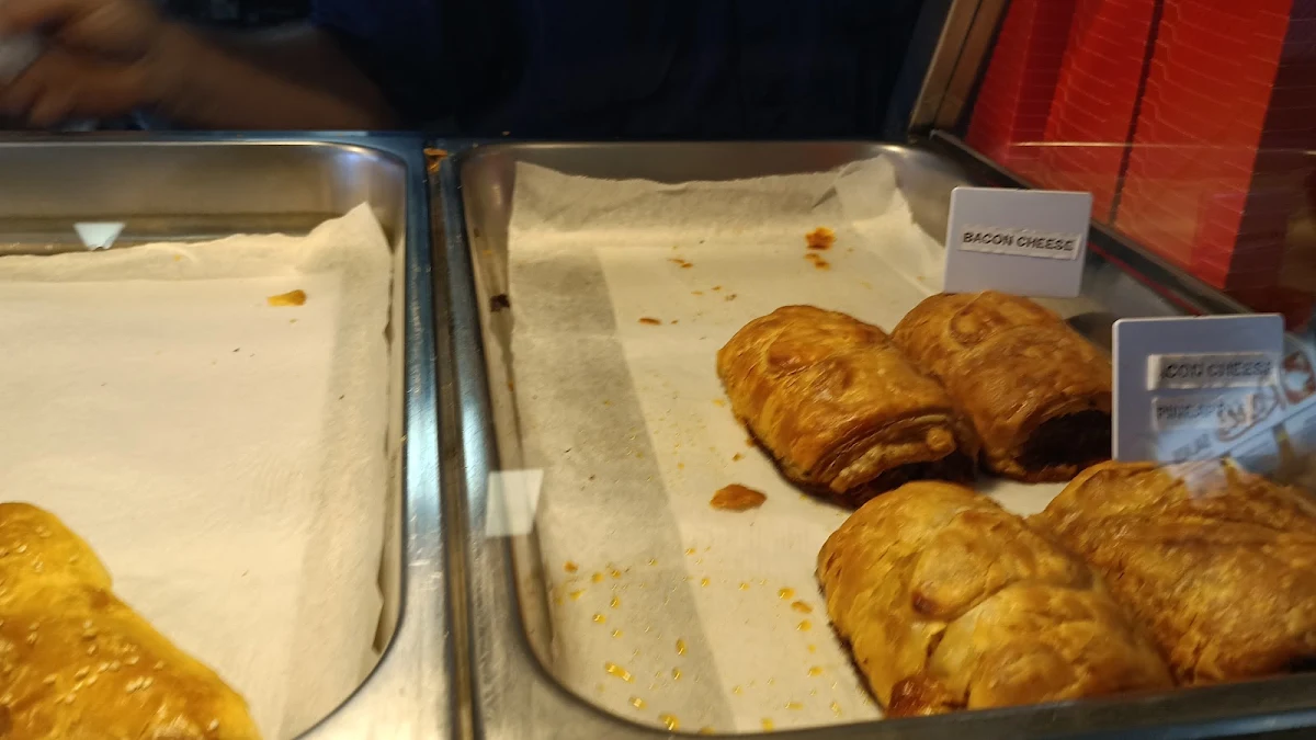 Food & drink, Walliston Continental Deli