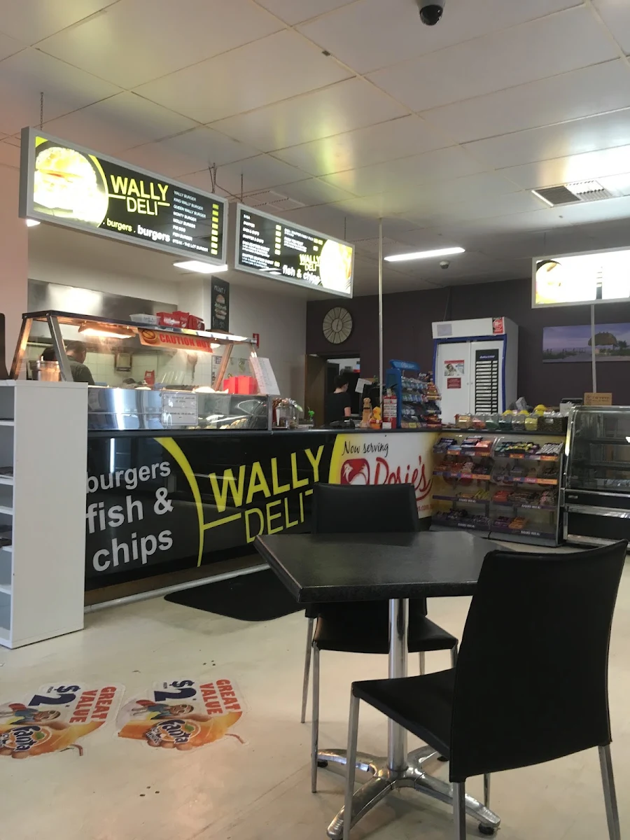 Vibe, Walliston Continental Deli