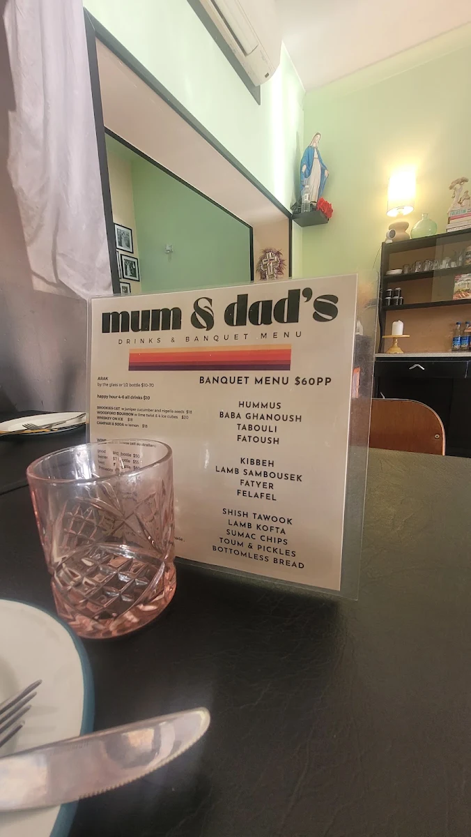 Menu, Mum & Dads Place