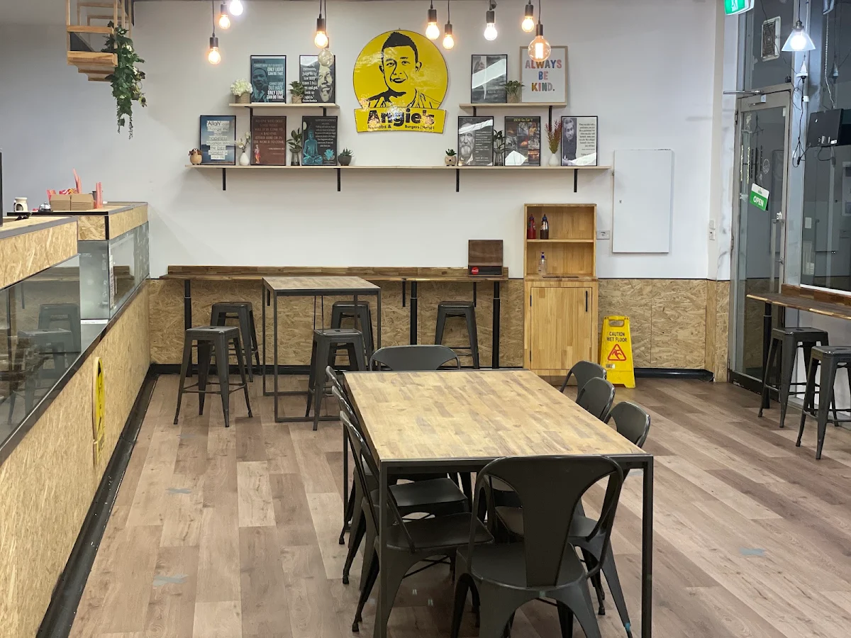 Vibe, Angie's Kebabs & Burgers ( Ascot vale , Halal )