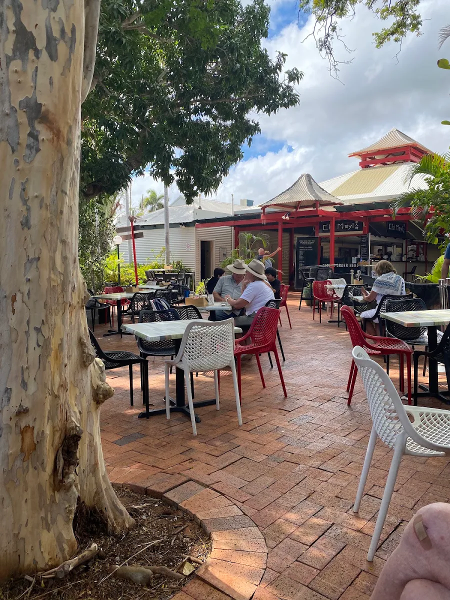 Vibe, Chi Mayi Kitchen