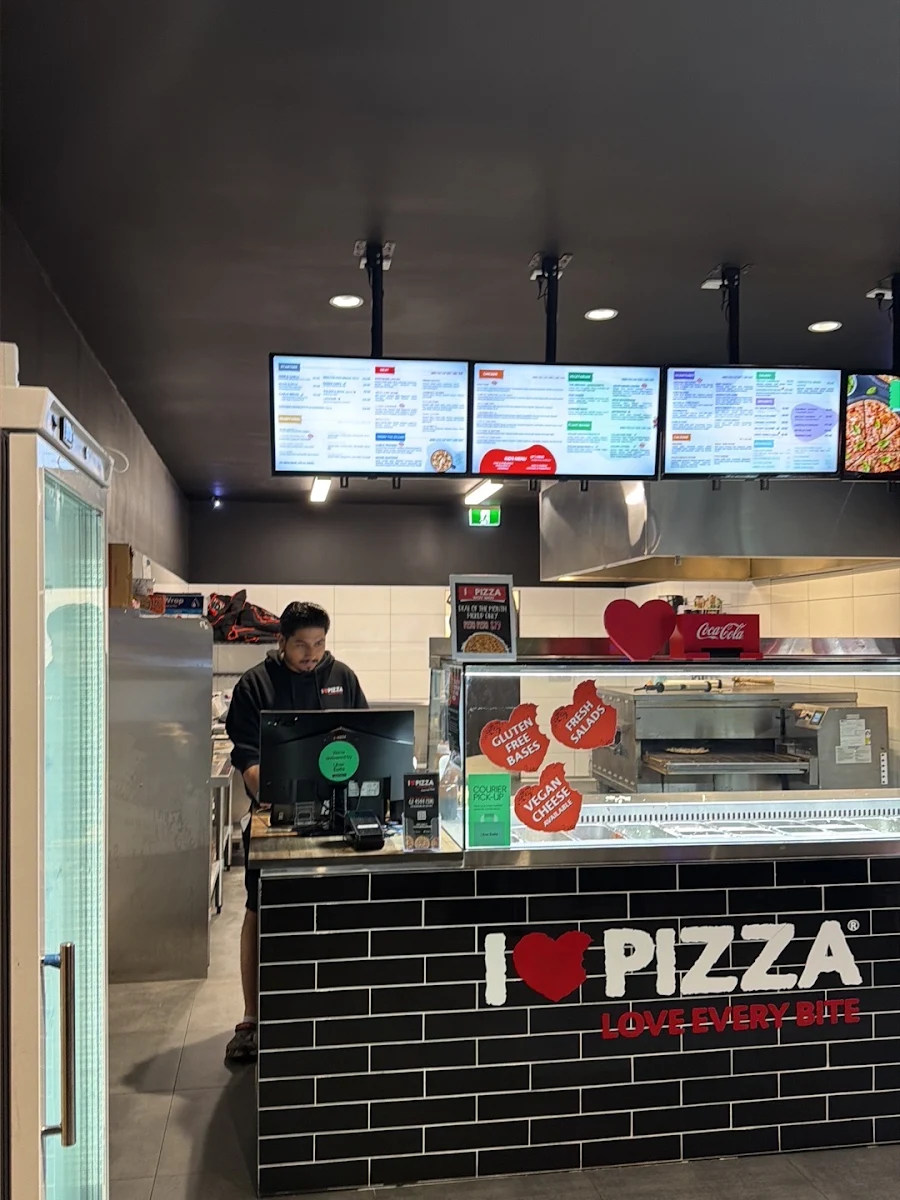 Vibe, I Love Pizza Woy Woy
