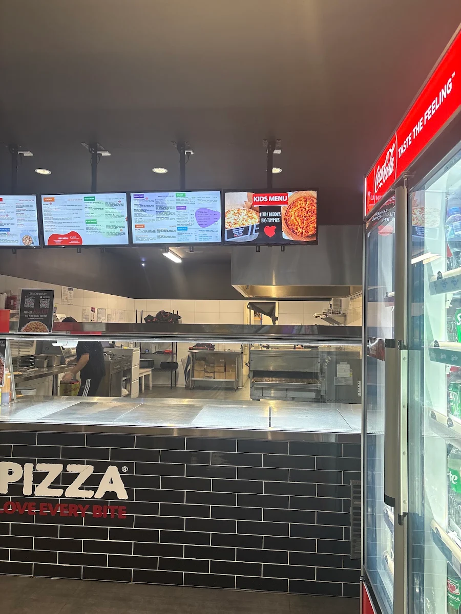 Vibe, I Love Pizza Woy Woy