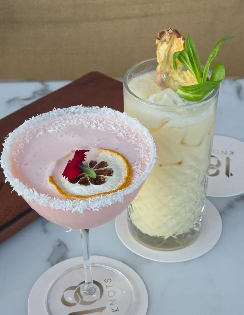 Food & drink, 18 Knots Rooftop Bar