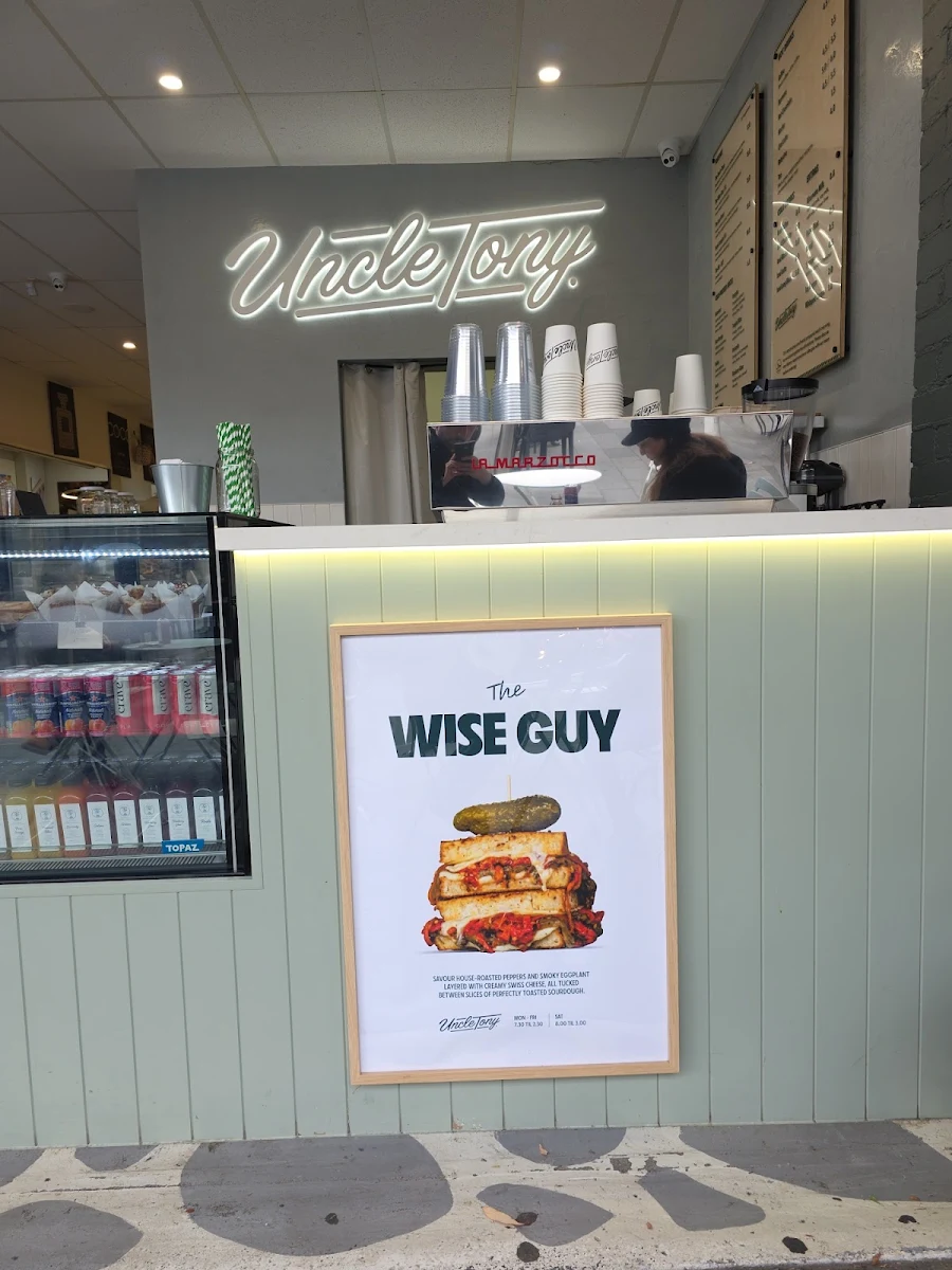 Menu, Uncle Tony Oakleigh