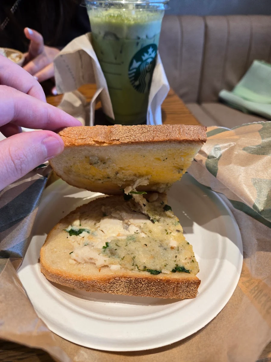 Food & drink, Starbucks Craigieburn