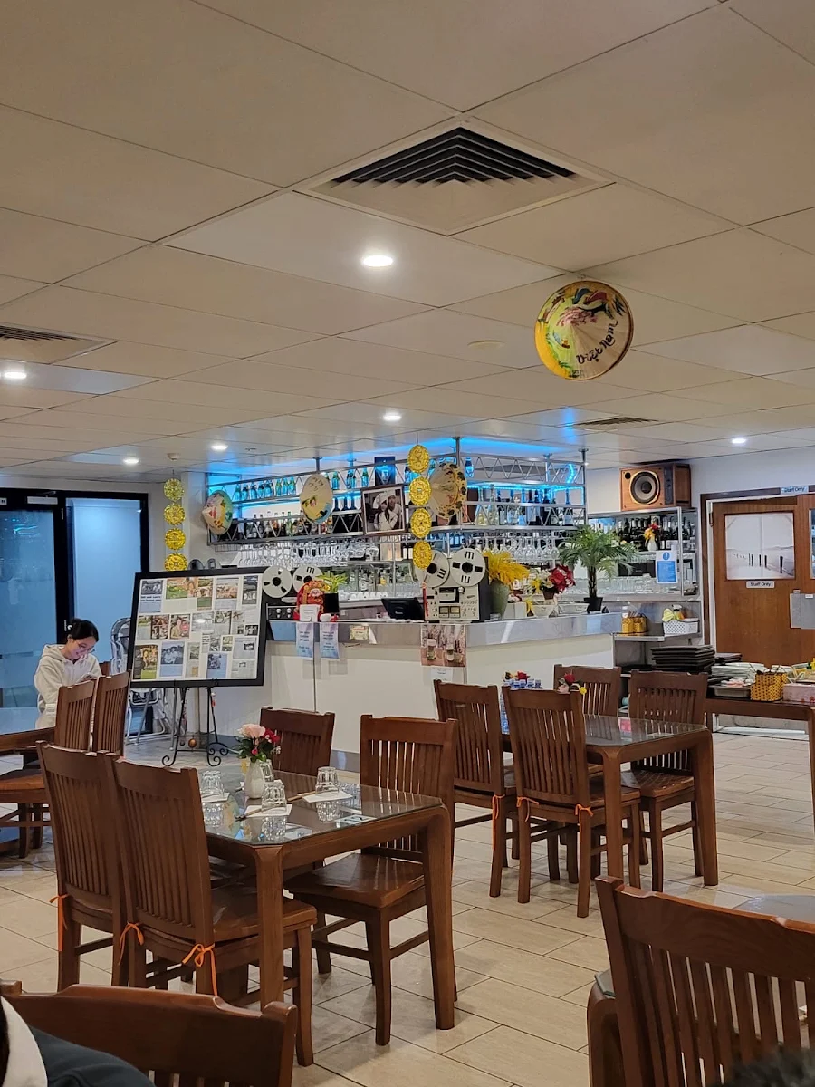 Vibe, Alice Viet Restaurant